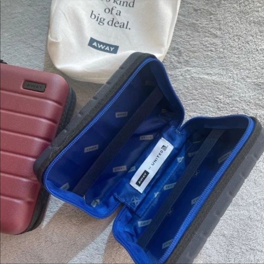 BRAND NEW AWAY Travel Mini Luggage Suitcase Limited Edition Blue Hardshell Case